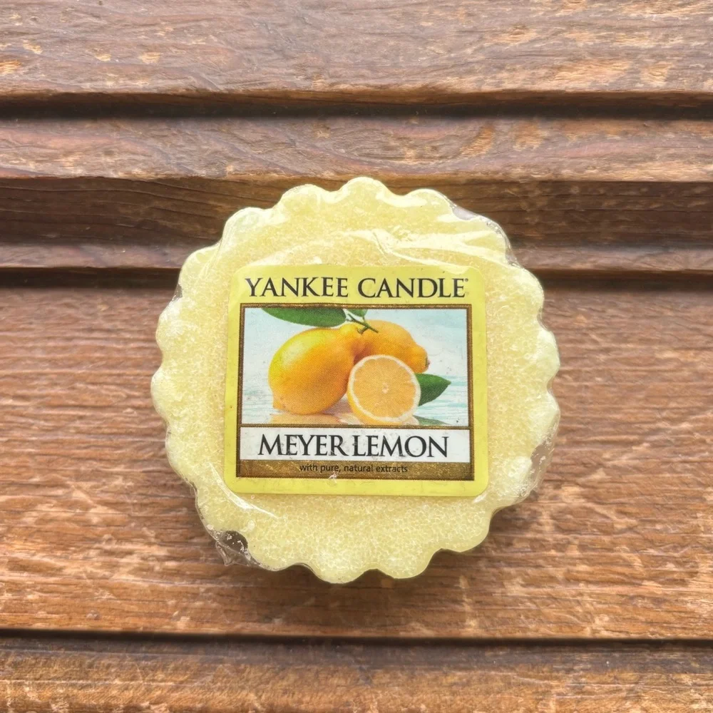 Meyer Lemon Wax Potpourri Tart Yankee Candle .8oz New Old Stock Yellow Vintage